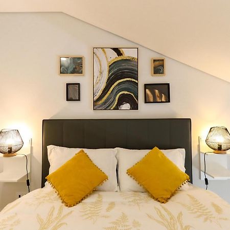 Coutinho Apartment - Modern Ap In The City Centre With Balcony Viana do Castelo Bagian luar foto