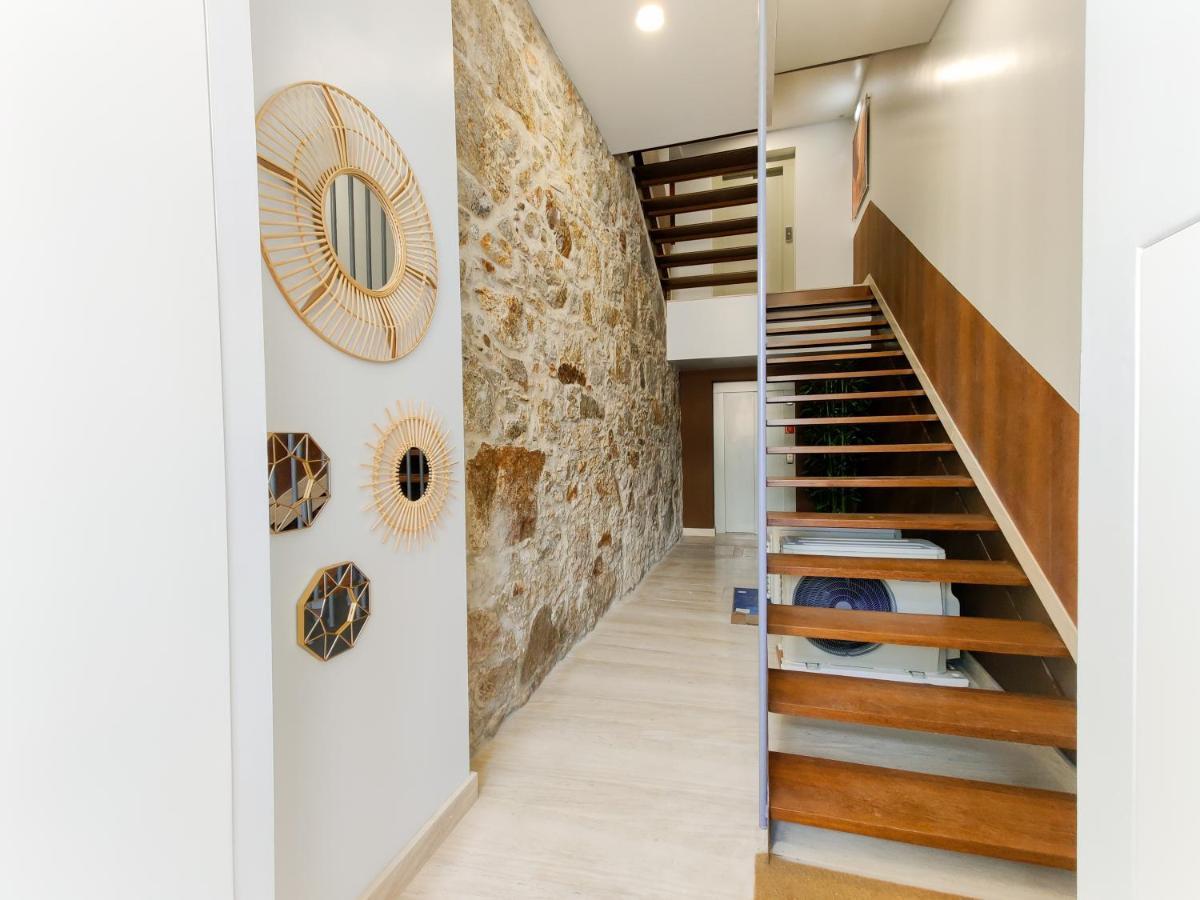 Coutinho Apartment - Modern Ap In The City Centre With Balcony Viana do Castelo Bagian luar foto
