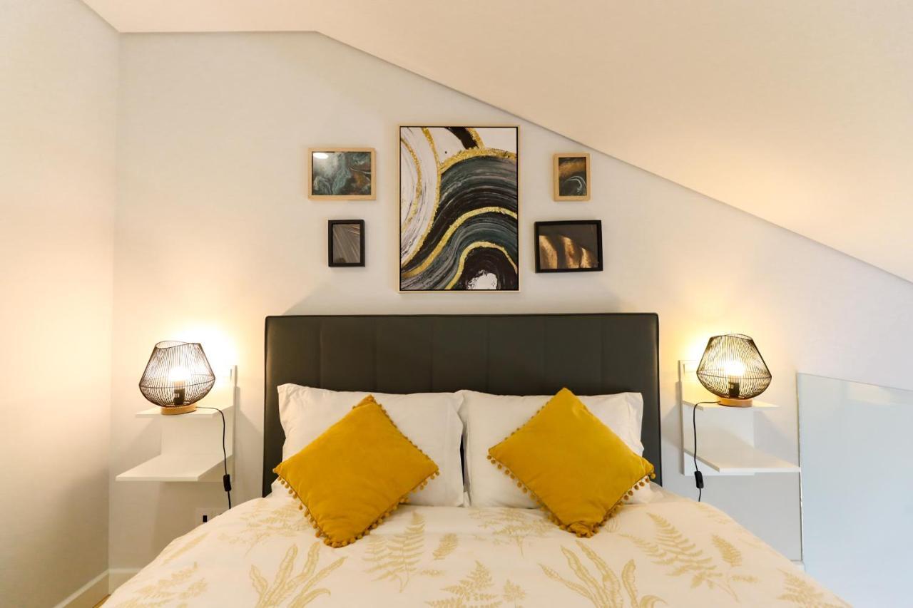 Coutinho Apartment - Modern Ap In The City Centre With Balcony Viana do Castelo Bagian luar foto