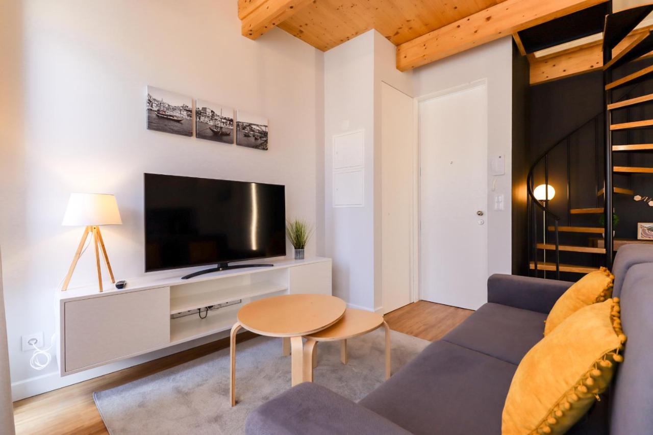Coutinho Apartment - Modern Ap In The City Centre With Balcony Viana do Castelo Bagian luar foto